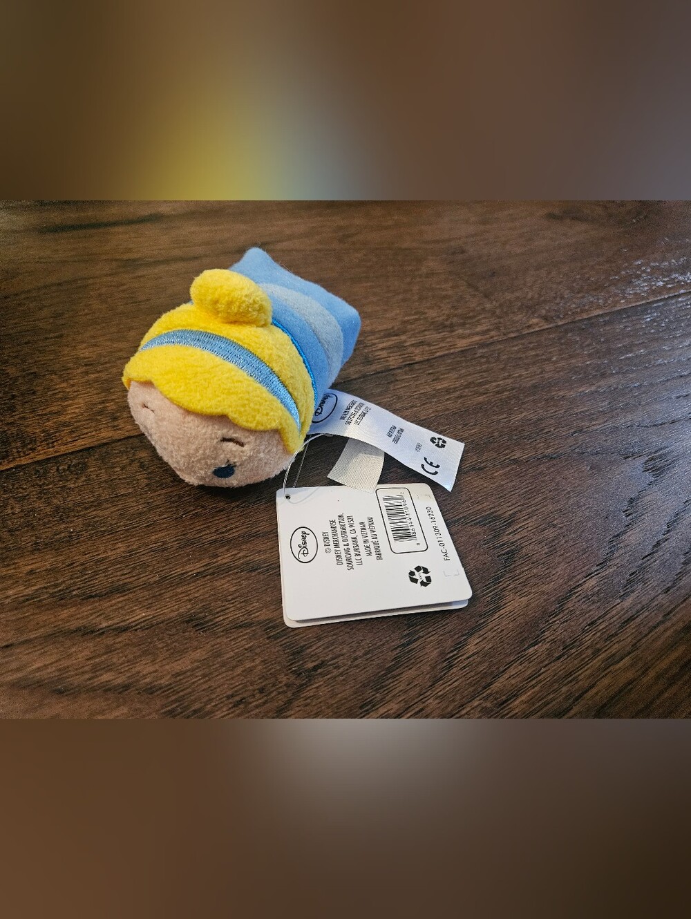 New with Tag Disney Store Tsum Tsum 3.25" Cinderella Plush Stuffed Animal Toy. 